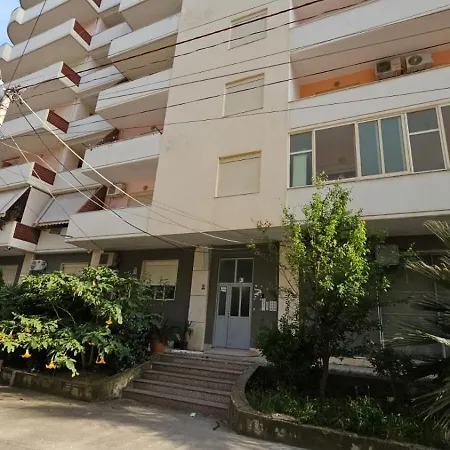 Vacation * Vlorë