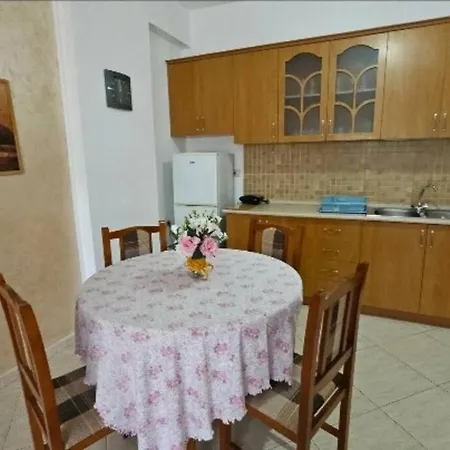 Vacation * Vlorë